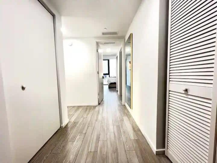 2Br, 2 Baths Lux Downtown Apt Heart Of Austin With Amazing Views, Pool, & Gym Eksteriør billede