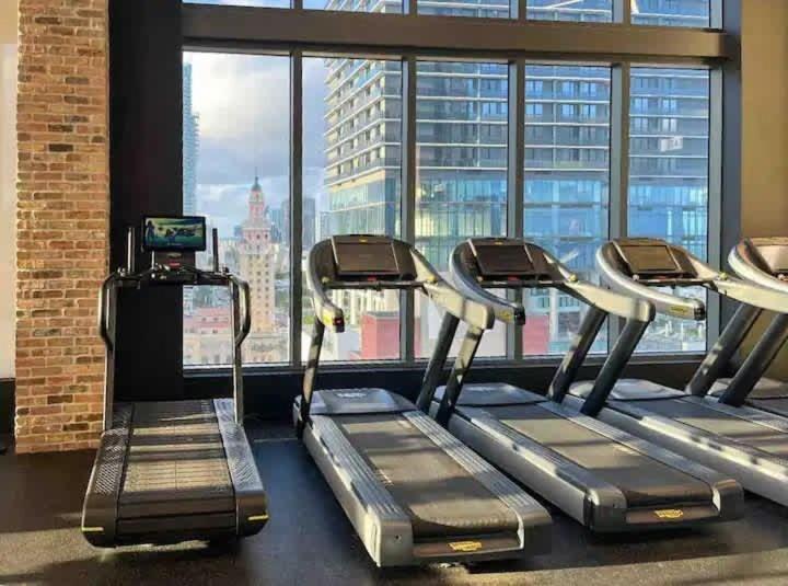 2Br, 2 Baths Lux Downtown Apt Heart Of Austin With Amazing Views, Pool, & Gym Eksteriør billede